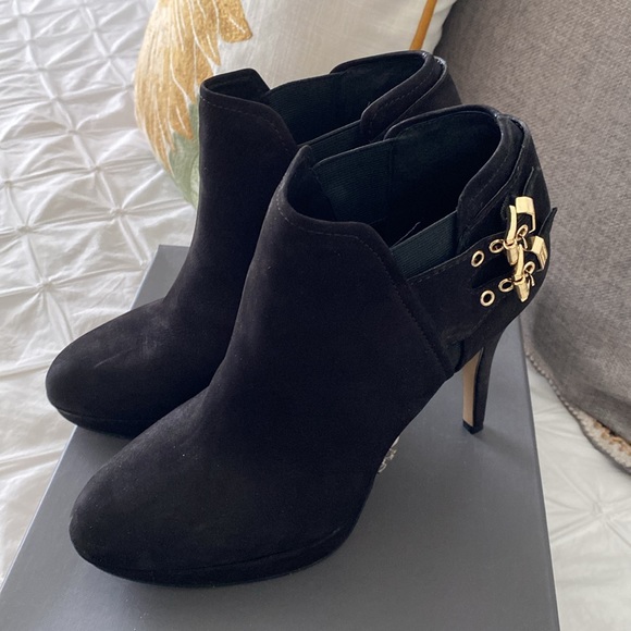 Vince Camuto Elaina suede booties with gold tone hardware shooties date night - Picture 6 of 13